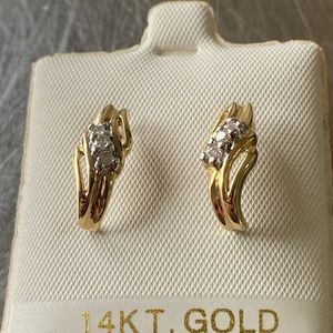 14K gold and diamond earrings 2.0 grams